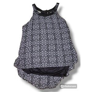 Torrid Black White Floral Leather Halter Hi-Lo Hem Lined Sleeveless Top - Size 2